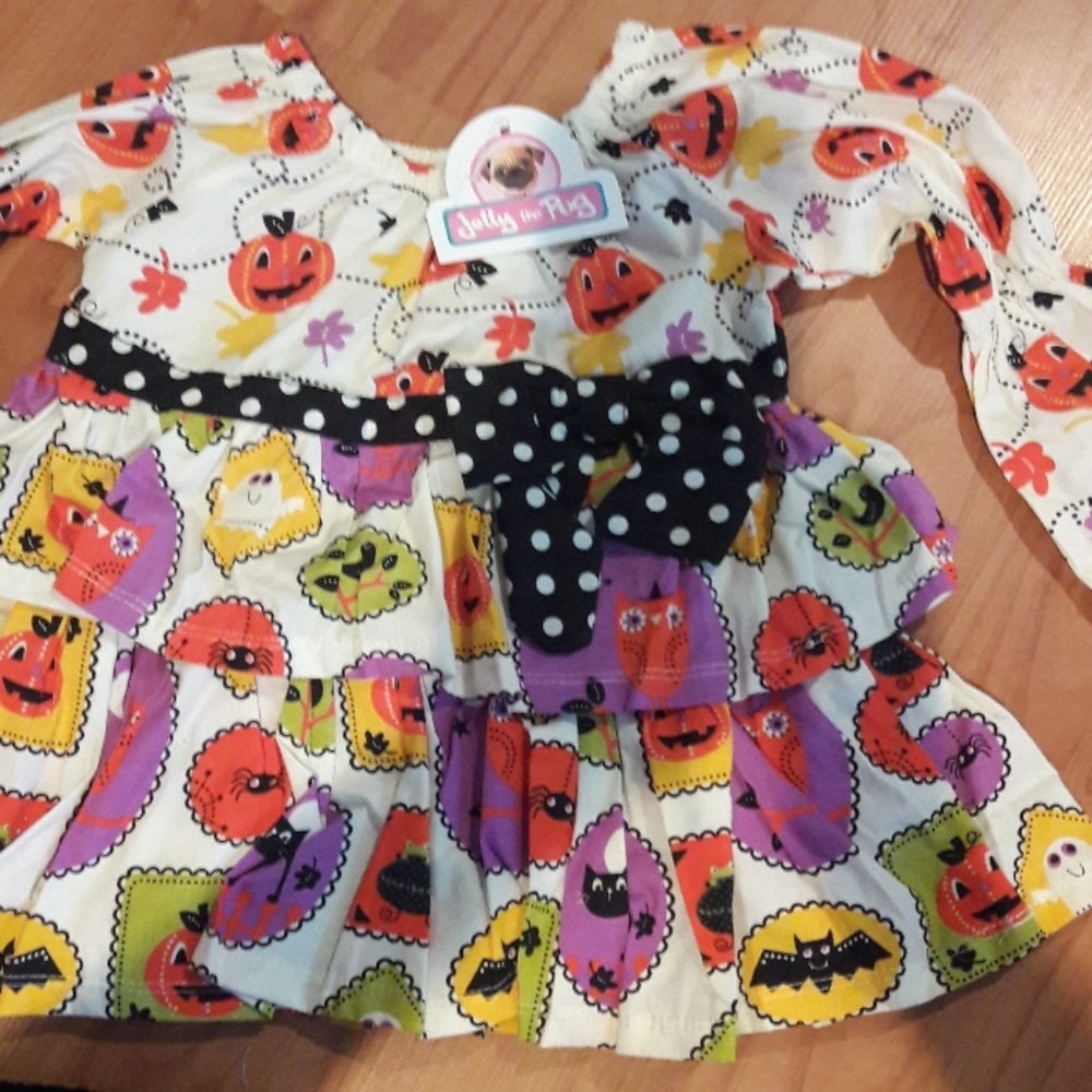 Jelly the Pug outfit